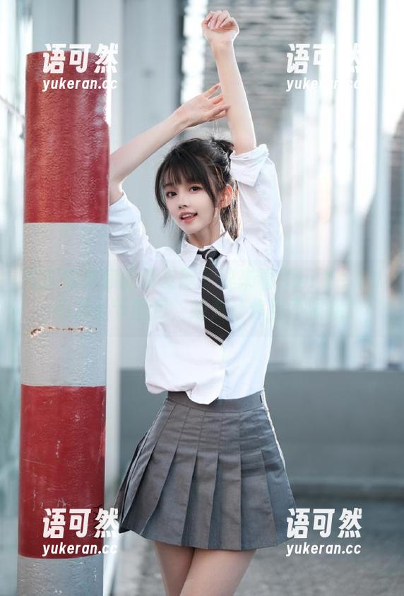 想要惊艳你的朋友圈？快来看Son Ye Eun的万圣节图包，绝对让你目不暇接！